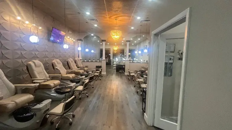 nail salon